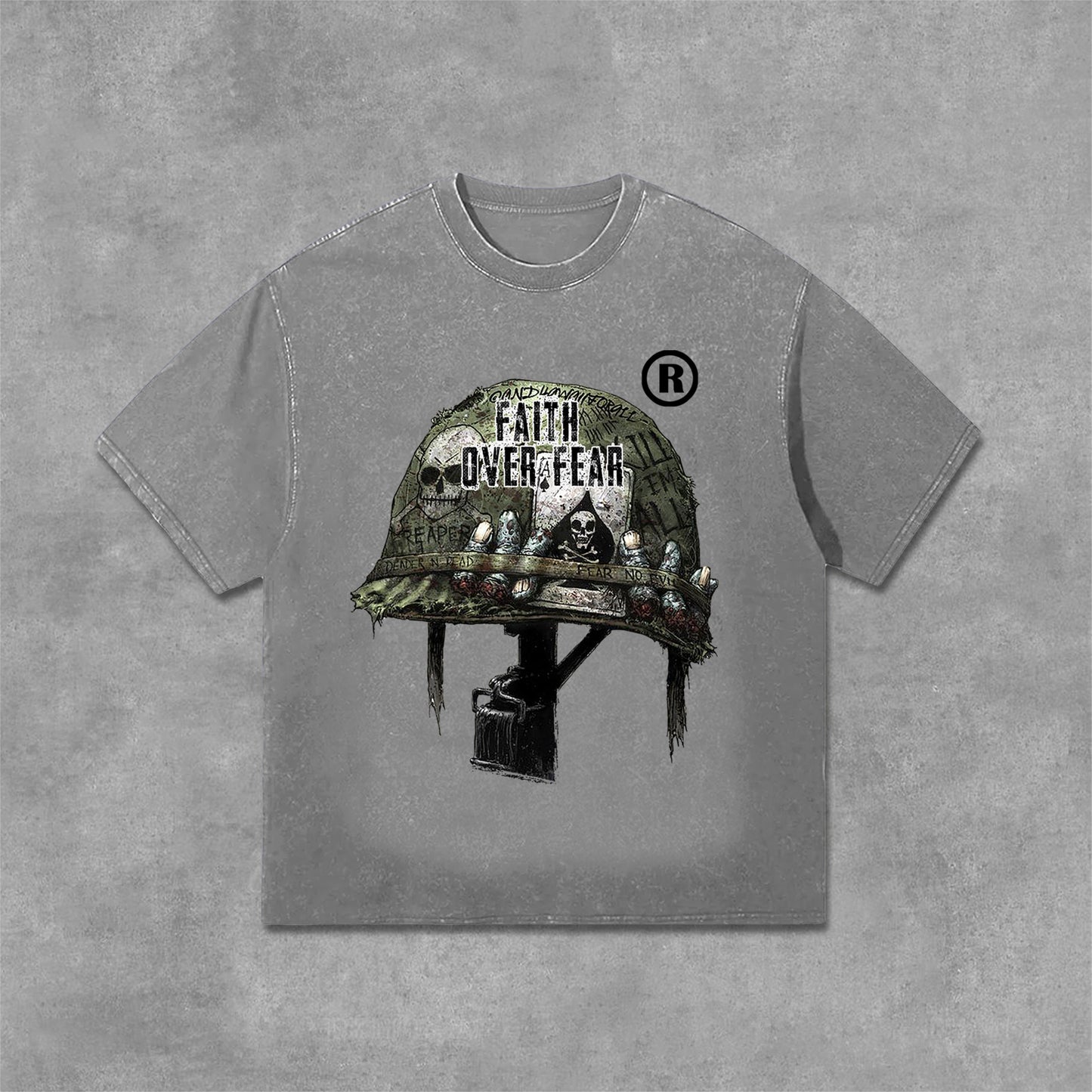 Vercoo War Helmet Faith Over Fear Graphic Print Washed T-Shirt