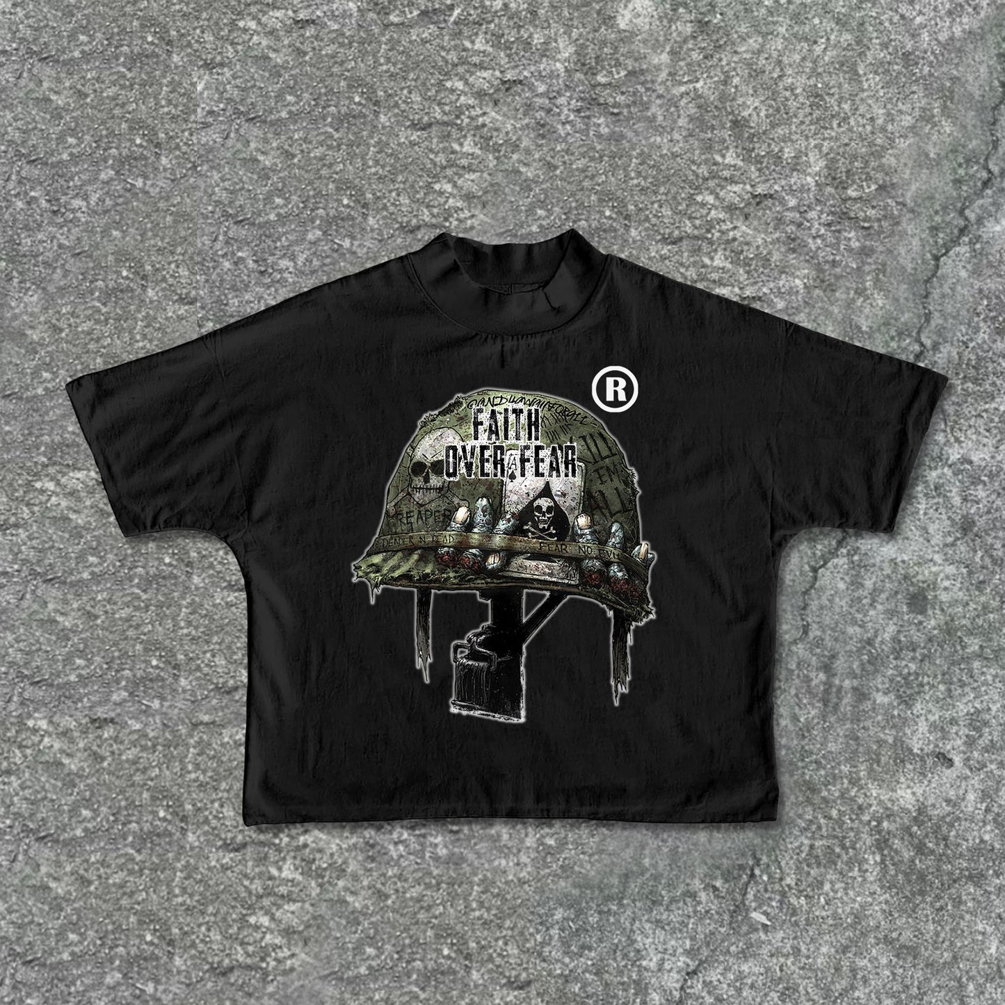 Vercoo War Helmet Faith Over Fear Graphic Print Cropped T-Shirts