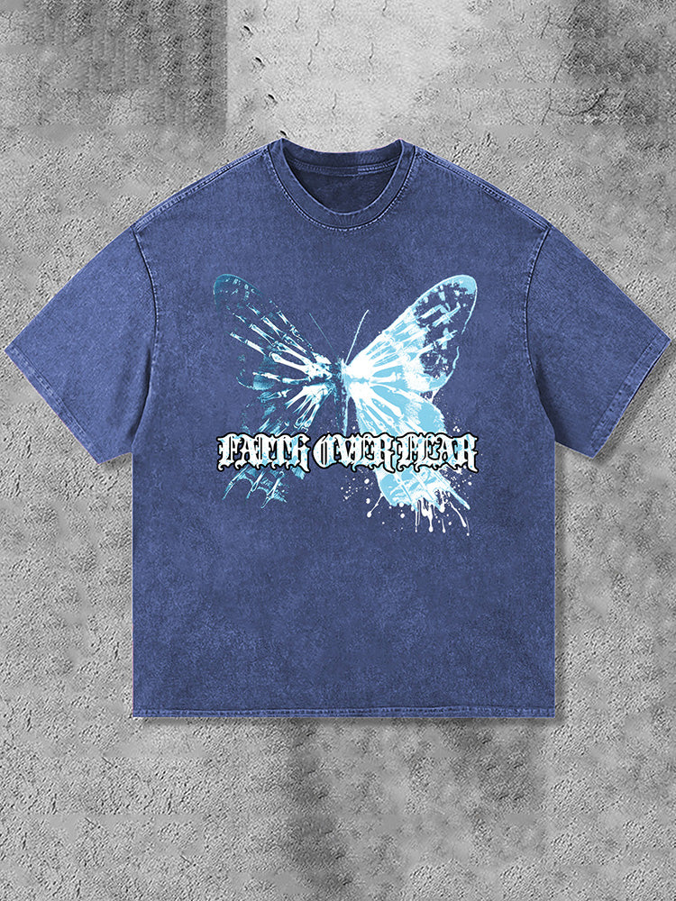 Irregular Butterfly Graphics Faith Over Fear Print Acid Washed T-Shirt